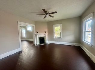2002 W 100th St, Cleveland, OH 44102