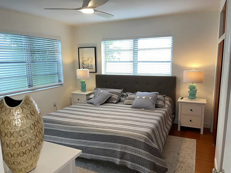 1021 Michigan Ave #7 — Photo 15