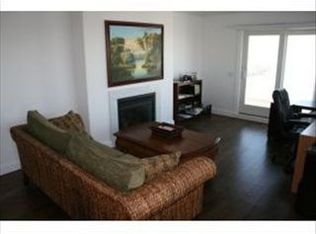 6 Edgewater Dr, Long Bch Twp, NJ 08008