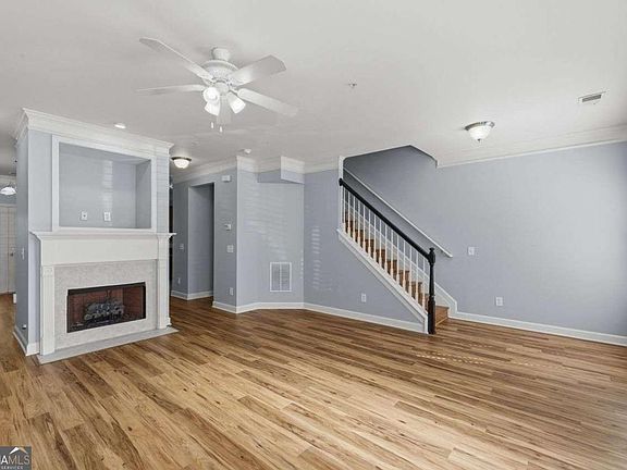 5th image of 1238 Harris Commons Pl