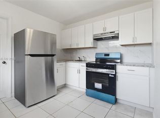 2711 SW 8th St APT 3, Fort Lauderdale, FL 33312