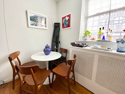 Rented by J PRESTON AND ASSOCIATES INC | media 11