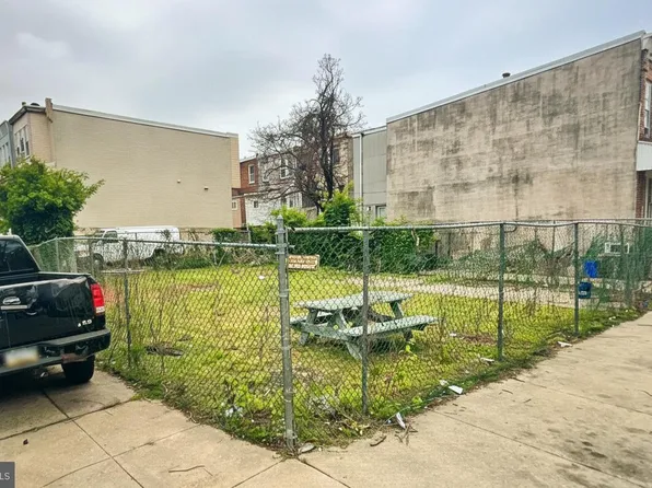 2030 W Stella St, Philadelphia, PA 19132