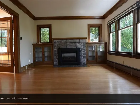 1116 N 83rd St, Seattle, WA 98103
