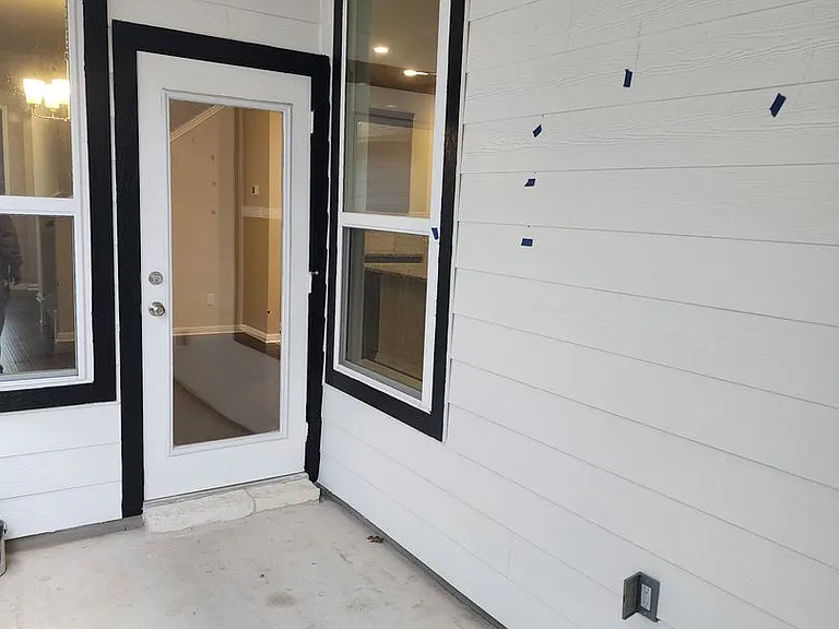 1668 Coral Sunrise Trl — Photo 19