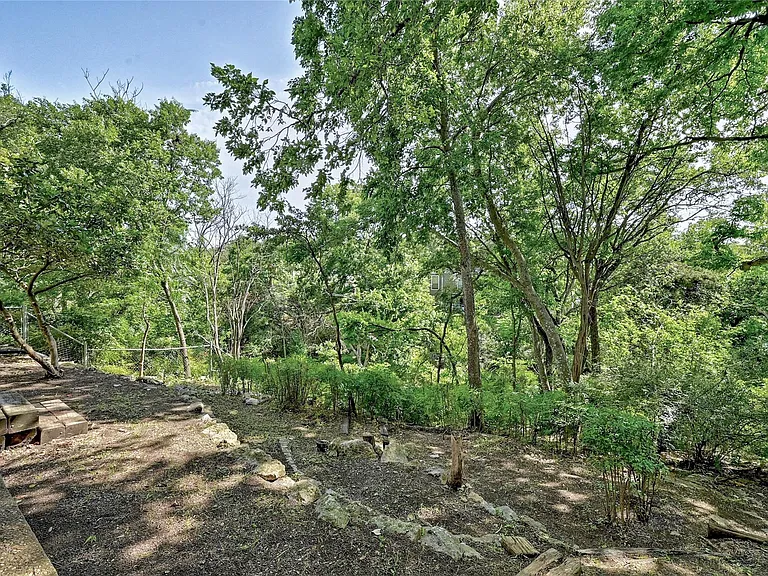 6305 Shadow Valley Dr #A — Photo 27