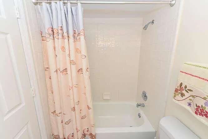 4105 Fairway Dr N — Photo 29