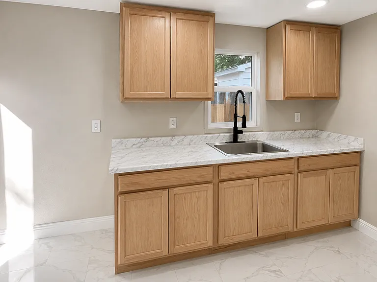 24301 E Colonial Dr — Photo 7