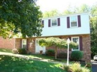 233 Wyngate Rd, Coraopolis, PA 15108