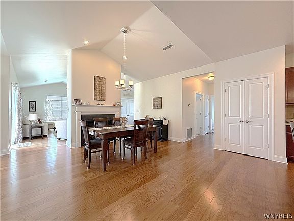 3rd image of 5665 Southwestern Blvd Unit 47A