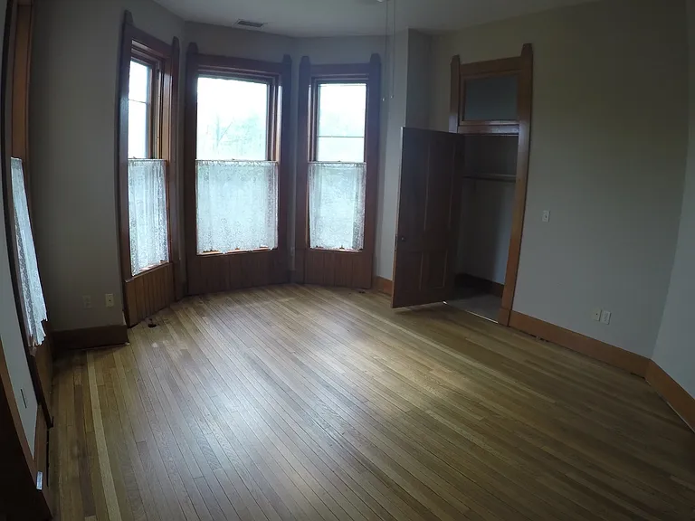 904 South St — Photo 11