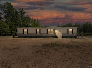 1892 Old Apple Grove Rd, Mineral, VA 23117