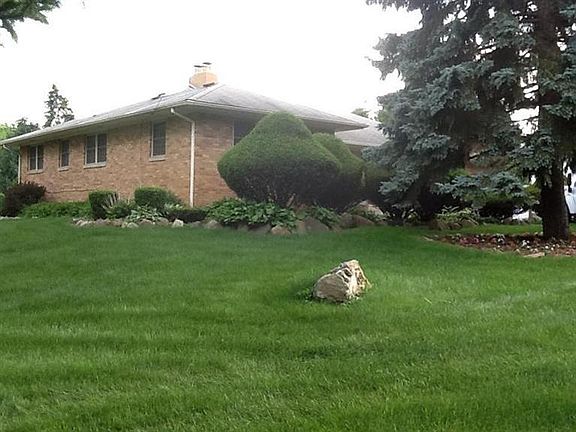 3rd image of 2703 E 73rd Ave