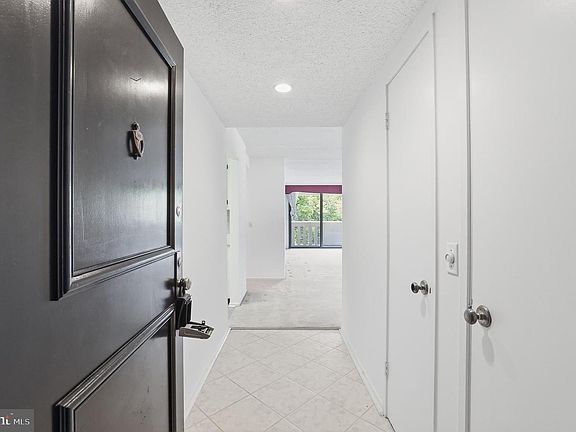 2nd image of 6101 Edsall Rd APT 502