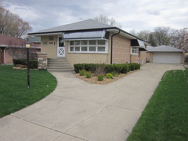 1st image of 10011 S Keeler Ave