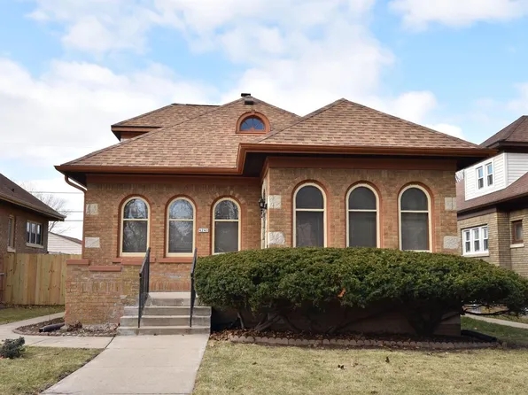 4241 North 16th STREET, Milwaukee, WI 53209