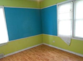 7613 Beloit Ave, Bridgeview, IL 60455