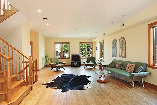 Sold by Corcoran | media 7