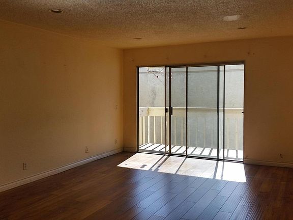 2nd image of 1620 Neil Armstrong St Unit 308
