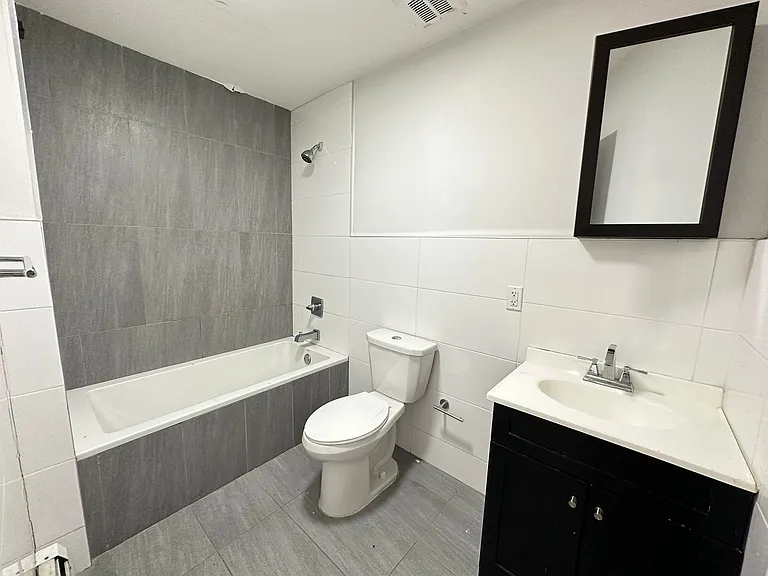 70 Lexington Ave #6E — Photo 7