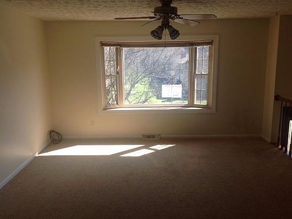 5th image of 5227 Serenade Dr