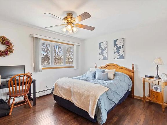 5th image of 11025 S Keating Ave APT 303