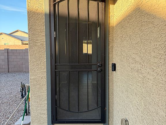 3rd image of 4021 E Lifeson Pl
