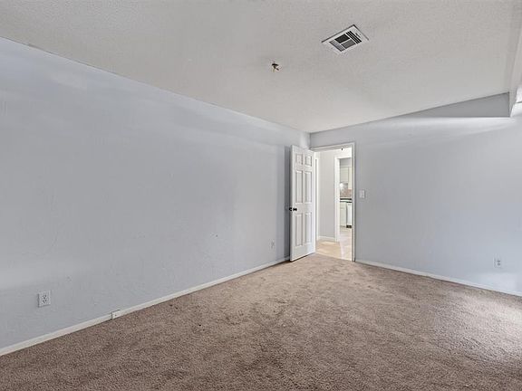 5th image of 7720 NW 30th Ter