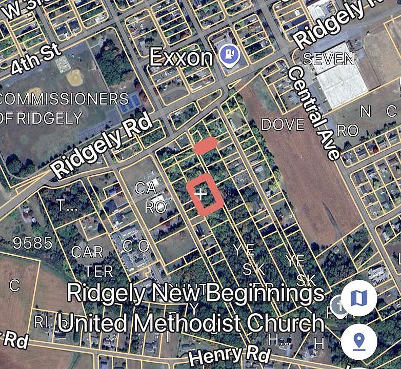 2nd image of Douglas & Lincoln St