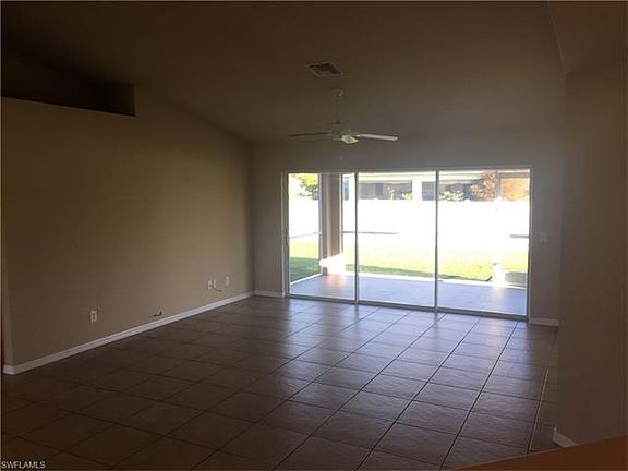 4th image of 1723 NE 34th St