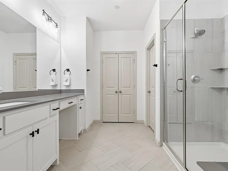 441 Matchbox St — Photo 14