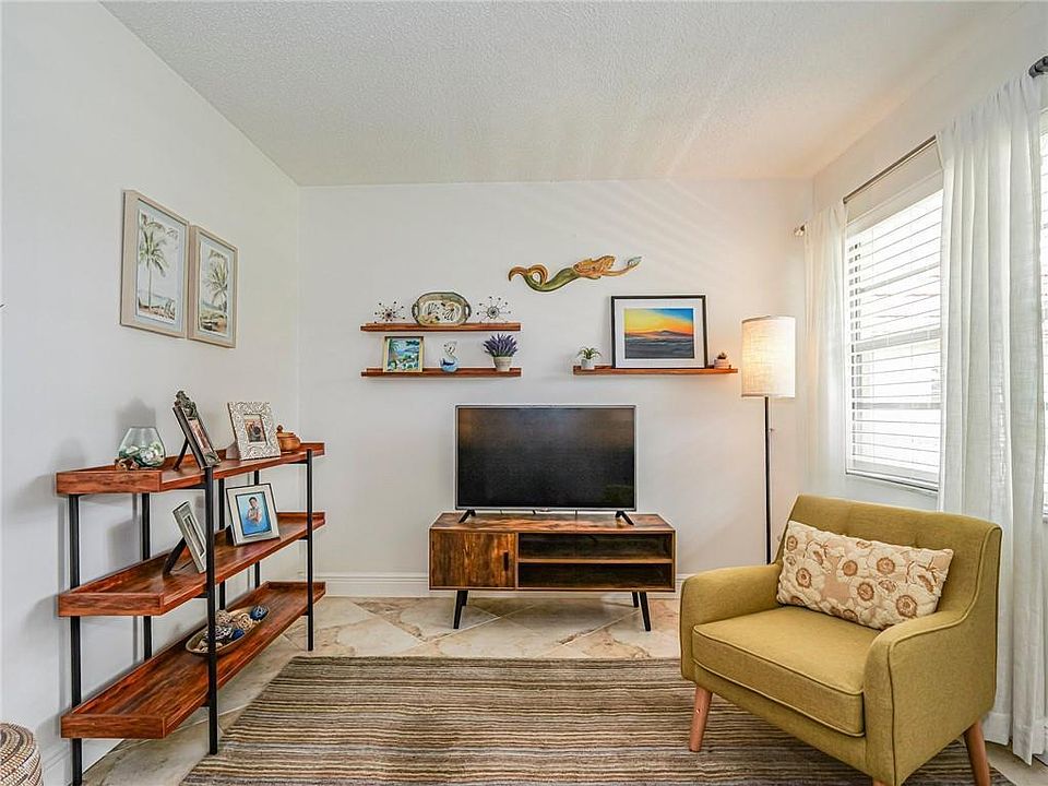 1st image of 75 Royal Oak Court #204