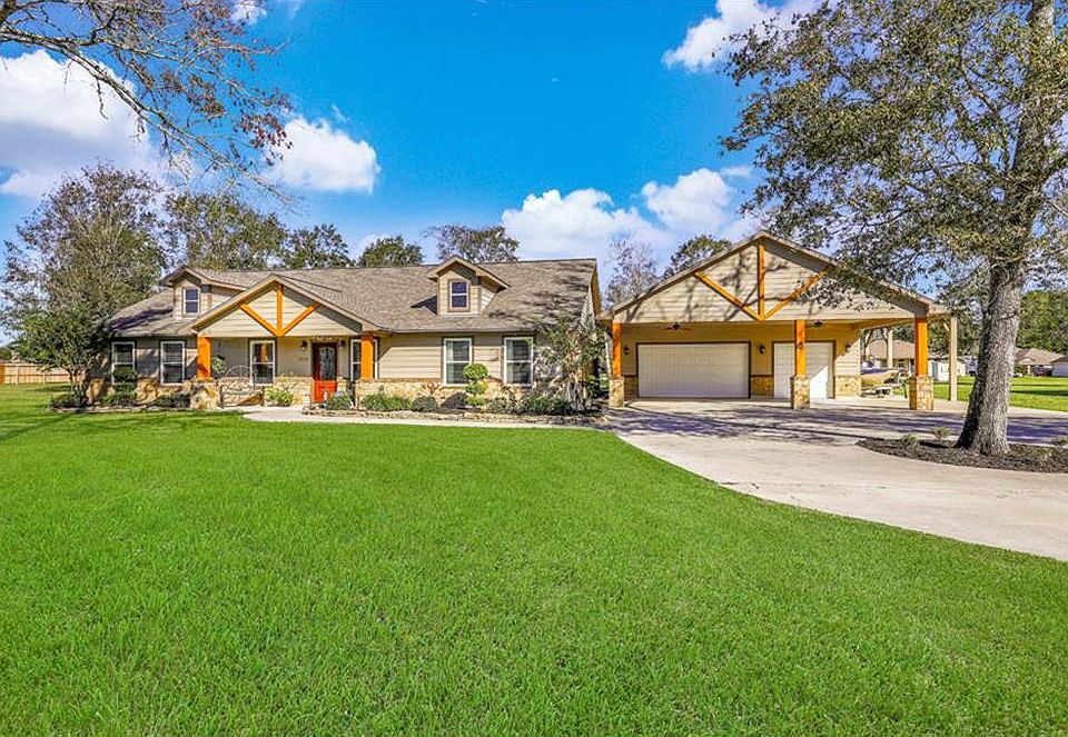 1st image of 1515 Magnolia Bnd W