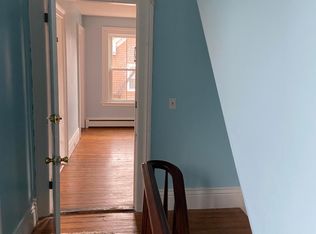 34 Grove Ave FLOOR 2, Westerly, RI 02891