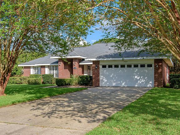 4th image of 1960 Candlewood Dr