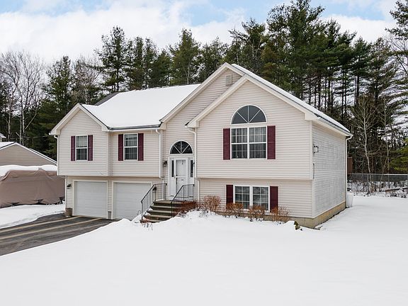 2nd image of 41 Bowdoin Drive