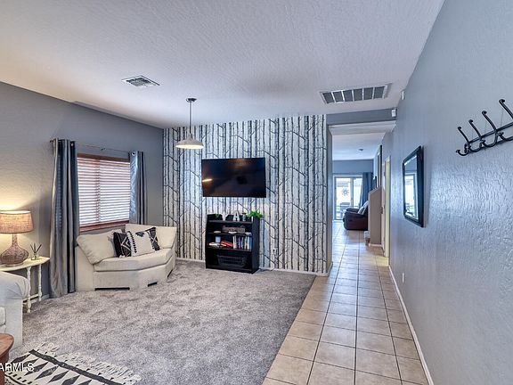 3rd image of 17255 W RIMROCK Street