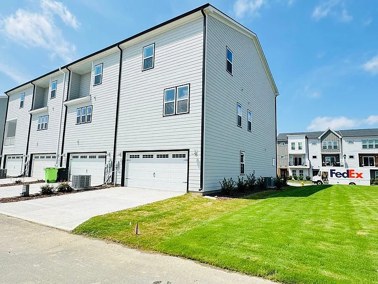 2116 Big Falls Dr — Photo 26