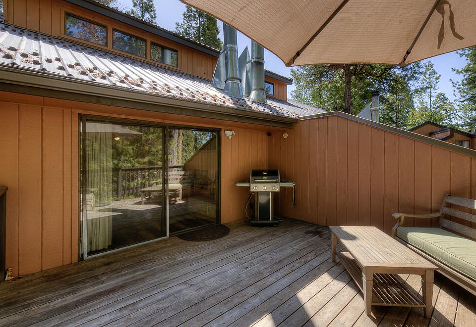 1st image of 40810 Oakwoods Lane #105