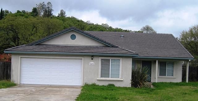 1st image of 2492 Huckleberry Ln
