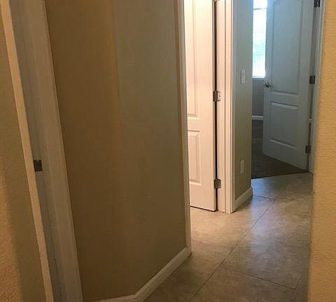5th image of 733 Lavastone Dr