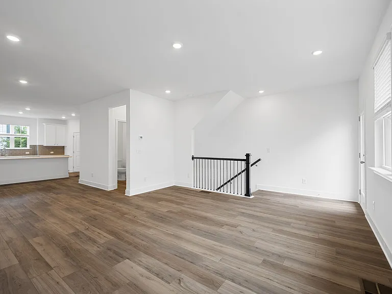 3227 Aberdeen Row — Photo 6