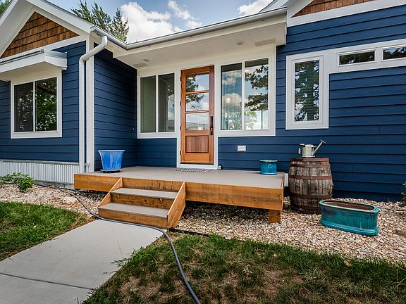 4th image of 192 Breezy Shores Cir