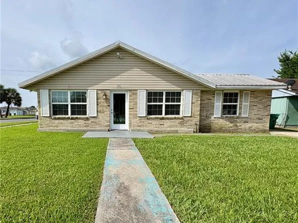 101 Ursula Dr, Westwego, LA 70094