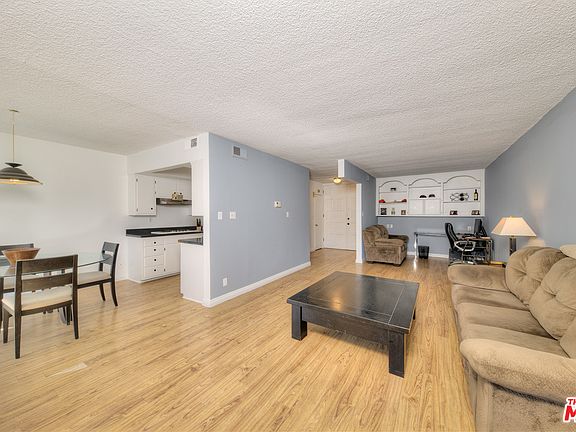 2nd image of 11656 Montana Ave APT 115