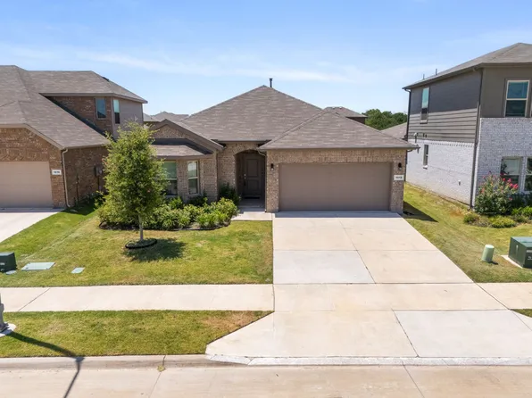 1012 Southwark Dr, Justin, TX 76247