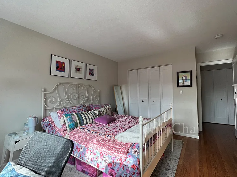 95 Sutherland Rd #2D — Photo 20