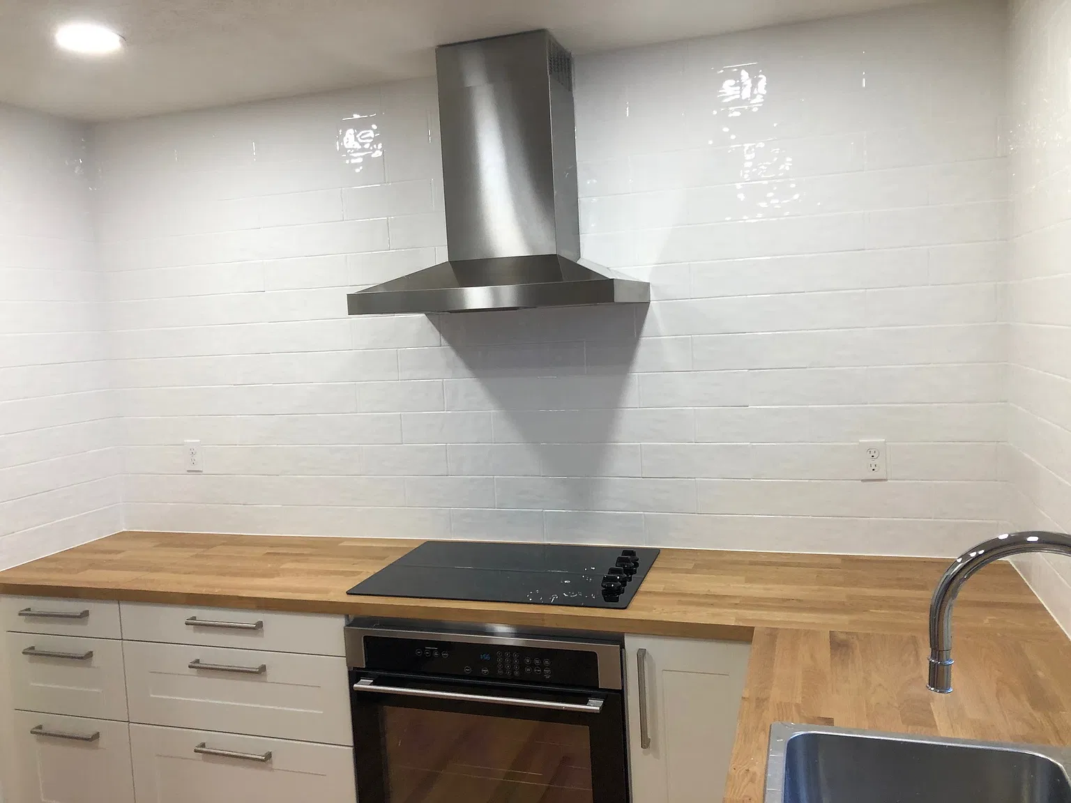 2 bed, 1400 sqft, $3,300 — Photo 4