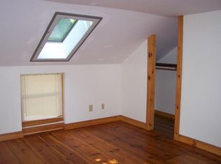 160 Summer St, Amherst, MA 01002