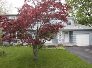 350 Lake Shore Boulevard Ext, Rochester, NY 14617